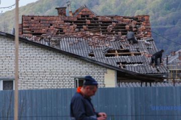 Wołowiec „gazduje” - jak mieszkańcy wsi odbudowują swoje domy po uderzeniu rakiety