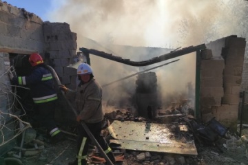 Region Donezk: 13 Häuser bei Beschuss von Bachmut beschädigt, ein Mensch tot