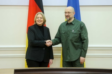 Shmygal se reúne con la presidenta del Bundestag en Kyiv