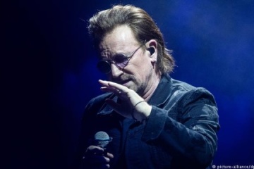 Bono singt in Kyjiwer U-Bahn