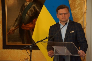 Dmytro Kouleba : «Pacifier Poutine en vendant l'Ukraine est un pacte avec le diable»