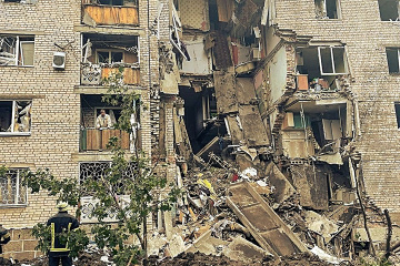 Russland beschießt binnen des Tag 54 Siedlungen in Regionen Donezk und Luhansk und tötet 20 Menschen