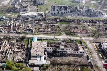 Rubizhne comparte el destino de Mariúpol: Gaiday muestra la ciudad en ruinas