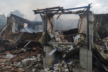 federacja rosyjska ostrzeliwuje obwód doniecki z samolotów, czołgów i Gradów - 58 obiektów cywilnych zostało zniszczonych w ciągu doby
