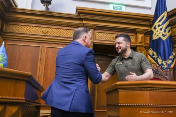 Zełenski zapowiedział nadanie Polakom na Ukrainie specjalnego statusu