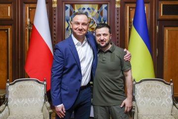 Wołodymyr Zełenski podziękował Andrzejowi Dudzie za decyzję wyjazdu na tournée wspierające integrację europejską Ukrainy


