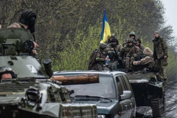 Ministerio de Defensa: Ucrania luchará hasta que libere todos los territorios dentro de las fronteras internacionalmente reconocidas