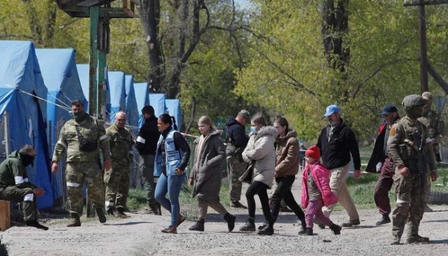 ウクライナ政権関係者、マリウポリ工場からの民間人避難作戦についてコメント