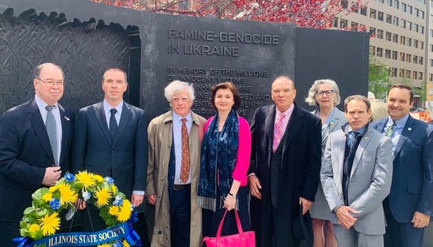 У Вашингтоні поклали вінок до Меморіалу жертвам Голодомору в Україні
