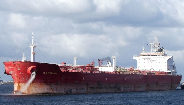До Нідерландів прямують вісім танкерів із російськими нафтопродуктами