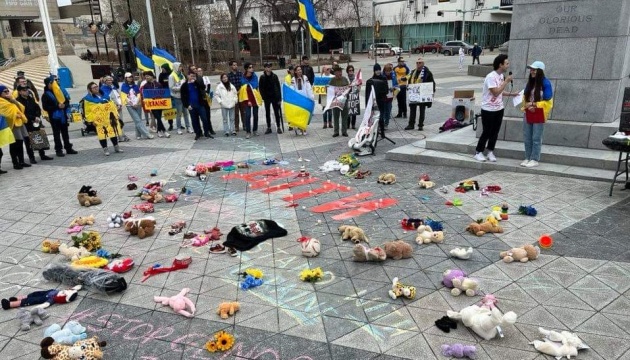 У канадському Едмонтоні вшанували пам’ять загиблих в Україні дітей