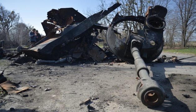 Ukraine’s Armed Forces eliminate 23 aggressors, 2 tanks, ammunition depot in southern direction