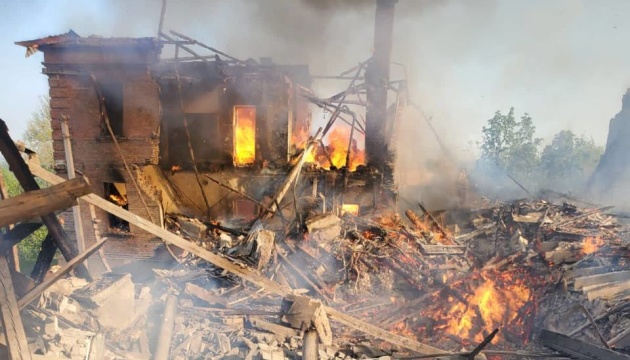 На Луганщині ліквідували пожежу школи в Білогорівці, знайшли двох загиблих