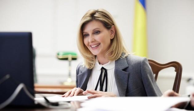 Zelenska felicita a las madres ucranianas por el Día de la Madre