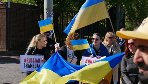 У Швеції мітингували проти російської пропаганди та війни в Україні