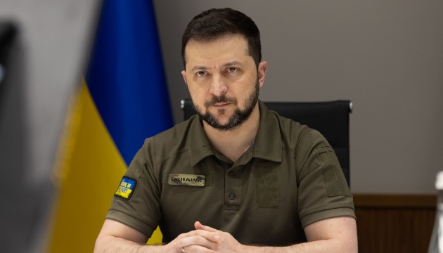 Zelensky: Vyshyvanka es nuestro amuleto sagrado en esta guerra