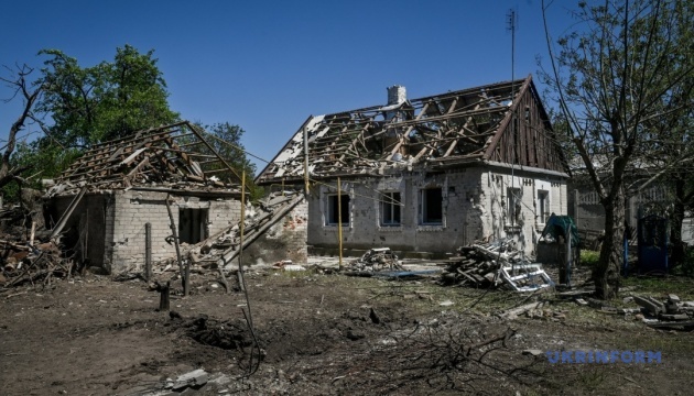 Destroyed Komyshuvakha: How the village near Zaporizhzhia looks after 18 shelling attacks a day