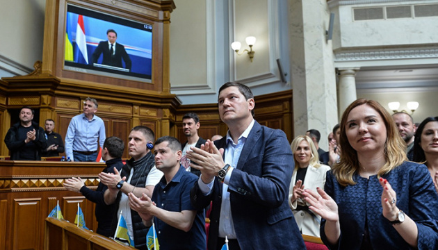 Krieg um gemeinsame Zukunft: Niederländischer Premierminister Rutte spricht vor ukrainischem Parlament