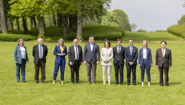 Kuleba se reúne con misistros de Exteriores del G7