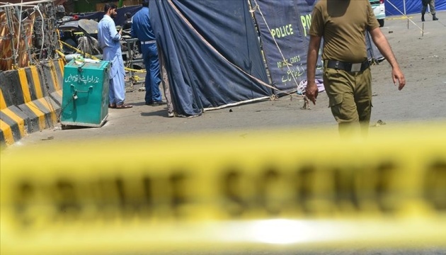 Смертник влаштував теракт у Пакистані: загинули шестеро, серед них троє дітей