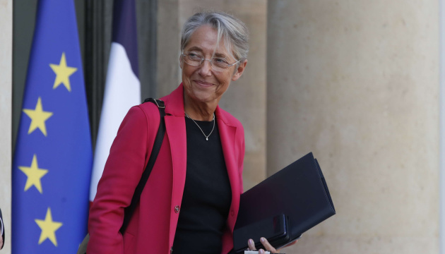 Primera ministra: Francia continuará con las sanciones contra Rusia y el apoyo a Ucrania