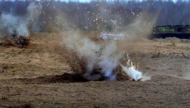 Russian troops fire artillery on two communities in Dnipropetrovsk region