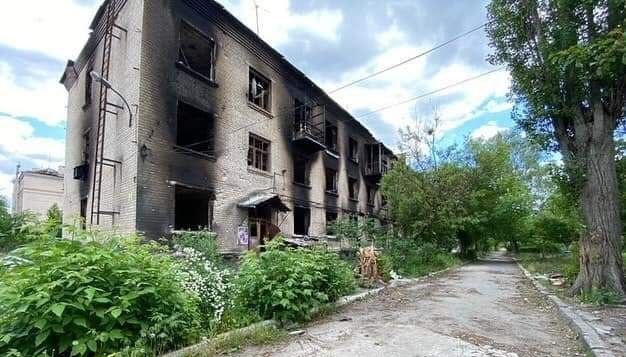 L'ennemi a pilonné 46 localités dans le Donbass, tuant au moins 15 personnes