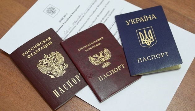 Russland führt beschleunigte Passportisierung in besetzten Gebieten durch