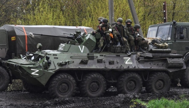 Russian troops attempt to encircle Ukrainian forces near Lysychansk and Sievierodonetsk
