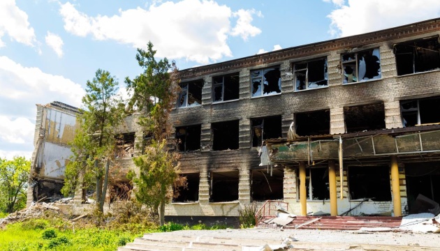 Russians destroy nearly 90% of houses in occupied settlement in Kharkiv Region