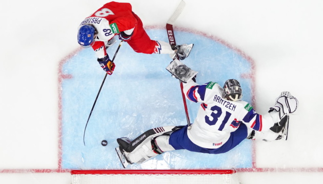 ЧМ-2022 по хоккею: Италия проиграла Словакии, Норвегия уступила Чехии