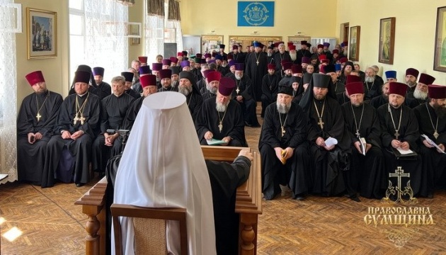 Більшість священників Сумської єпархії «московського патріархату» підтримали розрив з рпц