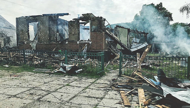 Beschuss der Gebiete Donezk und Luhansk tötete am vergangenen Tag 9 und verwundete 13 Menschen