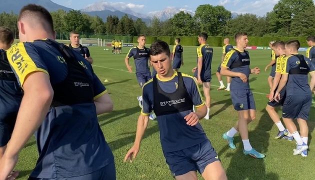 Малиновський прибув до табору футбольної збірної України