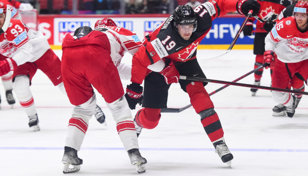 ЧМ по хоккею: Канада проиграла второй матч кряду, камбэк Австрии