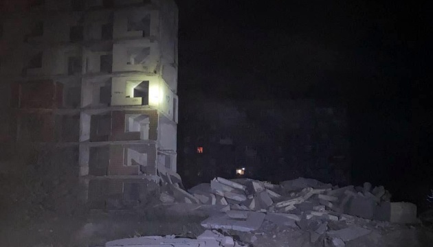 Enemies shell Donetsk region. Houses, railway station, hospital, factory destroyed