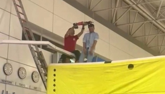 В аэропорту Анталии турист из рф пытался повеситься, протестуя против войны