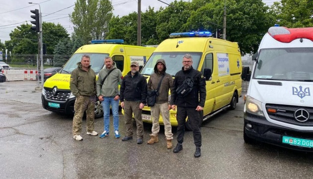 Луганщина получила три «скорых» для спасения раненых