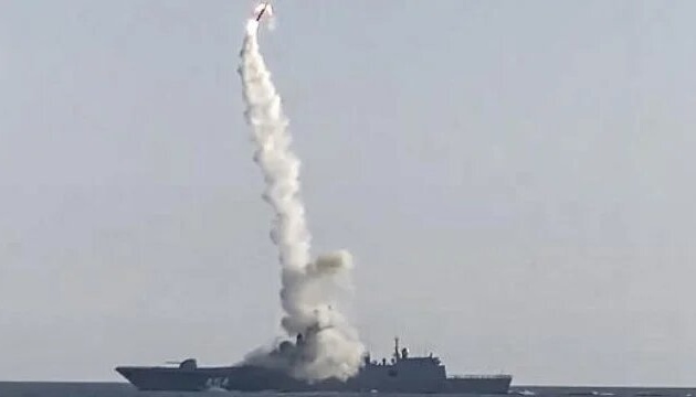 росія провела випробування гіперзвукової ракети «Циркон» у Баренцевому морі
