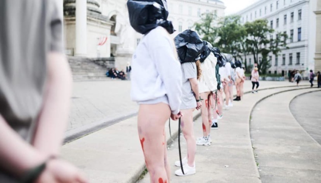 У Відні відбулася акція проти масових зґвалтувань в Україні російськими окупантами