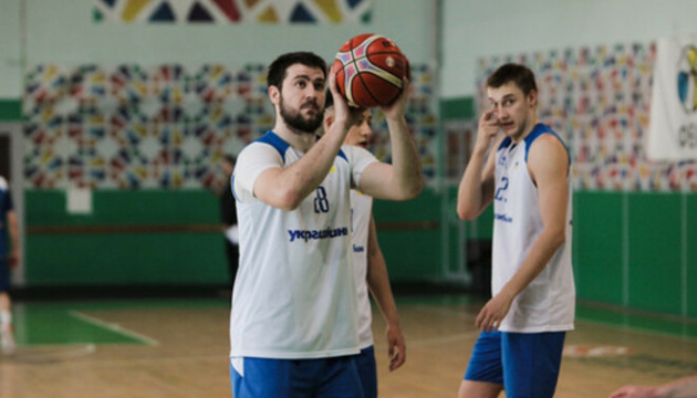 Баскетбол: українець Петров виграв перший півфінал плей-офф у Франції