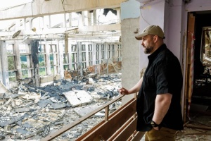 На Харківщині росіяни зруйнували майже сотню медичних і понад 420 навчальних закладів