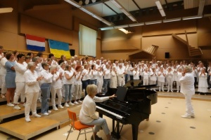Нідерландські хори підтримали Україну, виконавши «Реве та стогне Дніпр широкий»