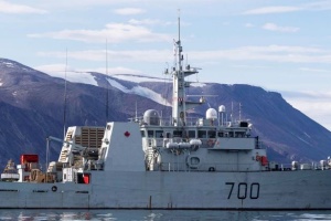 Канада направила два бойових судна у Балтійське море