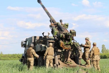 Ukraine Army’s raking fire forces enemy to chaotically retreat in Bakhmut direction