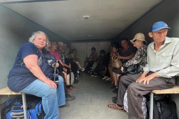 75 personas evacuadas de la región de Lugansk