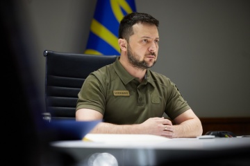 Zelensky: Los defensores ucranianos mantienen la ventaja en el este y el sur