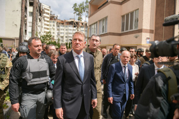 Romanian President calls for bringing Russian war criminals to justice