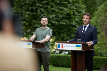 Francia lista para entregar a Ucrania más sistemas Caesar