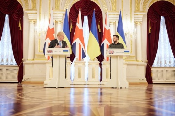 Zelensky: Rusia debe pagar el precio más alto por la guerra y compensar todas las pérdidas